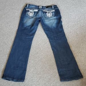 Grace in LA Jeans